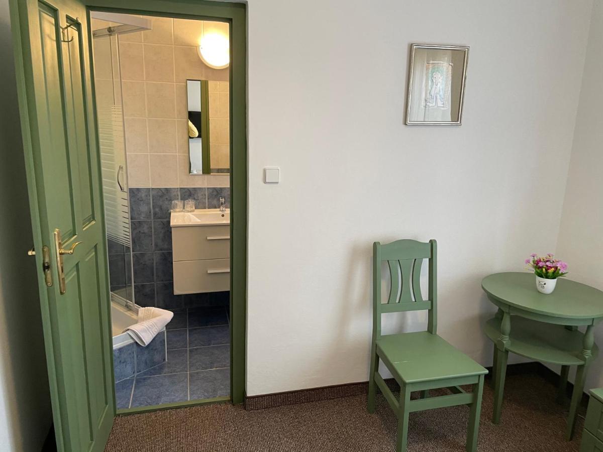 Villa Astoria Balatongyörök Екстериор снимка