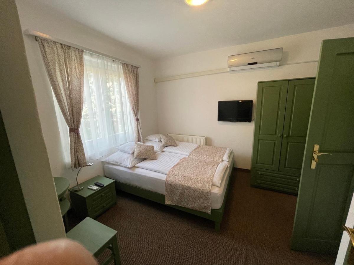 Villa Astoria Balatongyörök Екстериор снимка