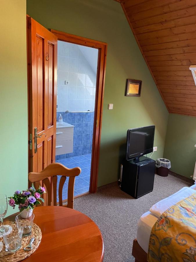 Villa Astoria Balatongyörök Екстериор снимка