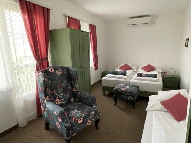 Villa Astoria Balatongyörök Екстериор снимка