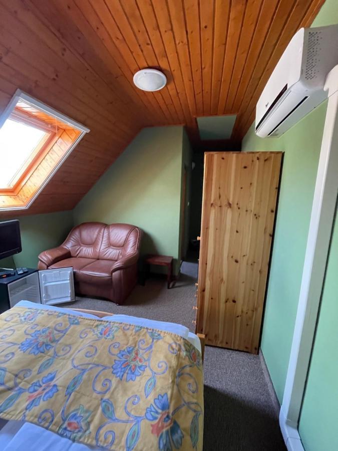 Villa Astoria Balatongyörök Екстериор снимка